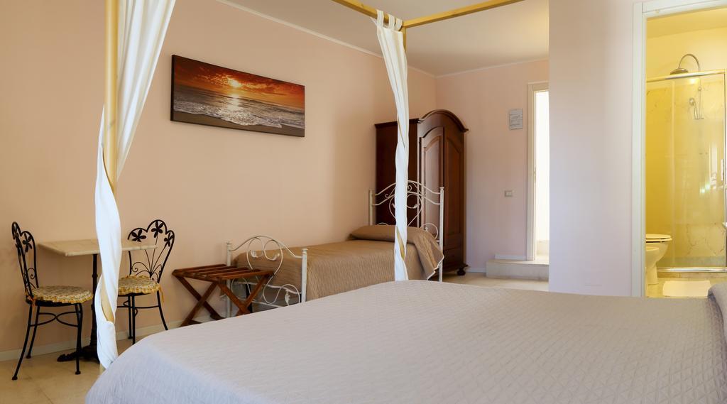 B&B Dimora Muzio And Restaurant Gallipoli Extérieur photo
